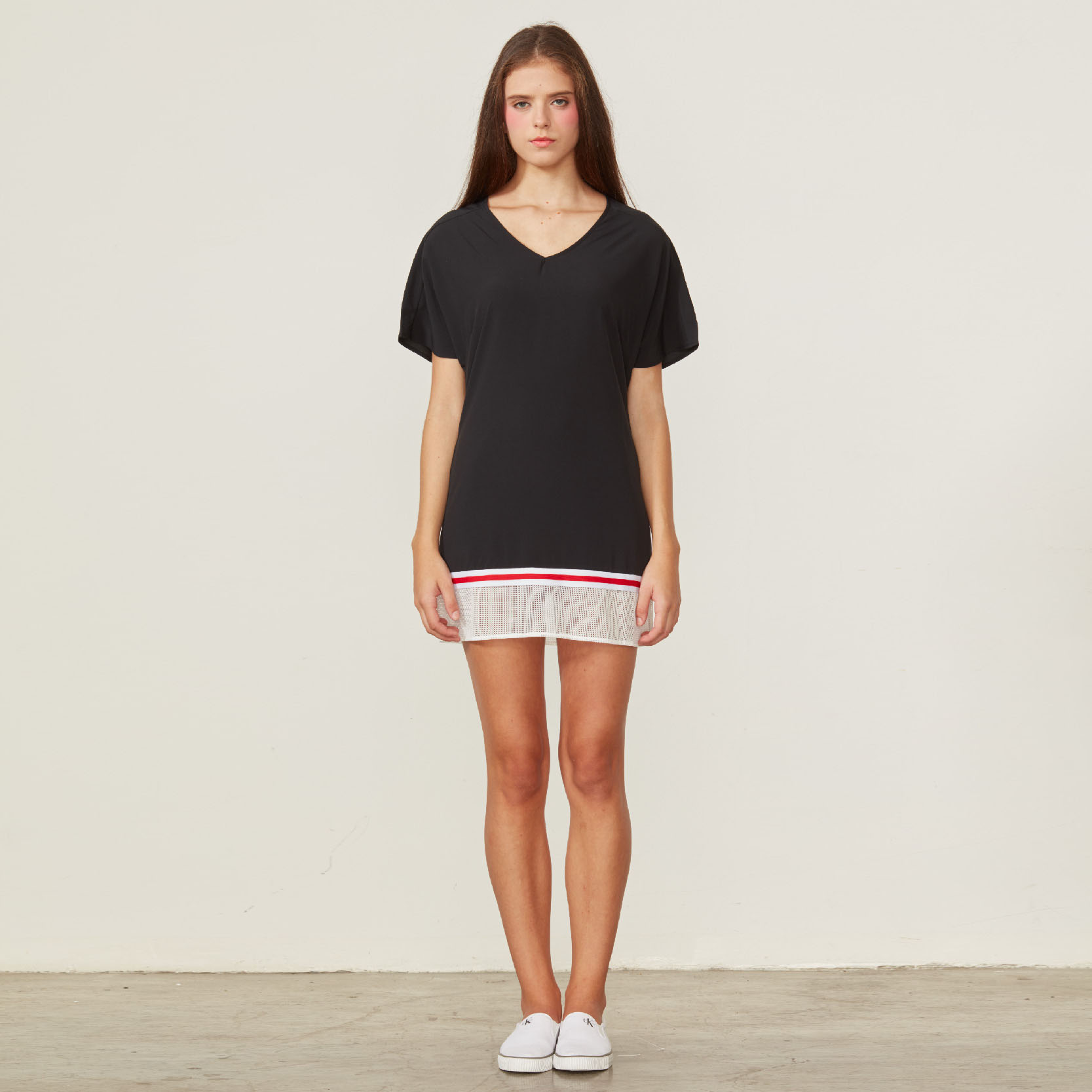 DR1704 quick dry fabric bat-wing v-neck tunic